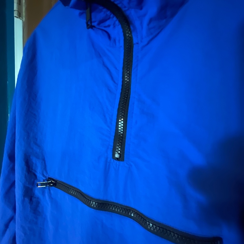 TIMING cropped windbreaker